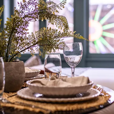 Luxury In The Heart Of 3* 利兹