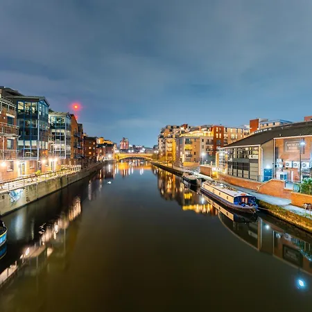 Luxury In The Heart Of Aparthotel Leeds (West Yorkshire)