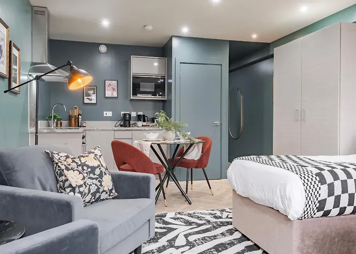 Aparthotel Luxury In The Heart Of 3*