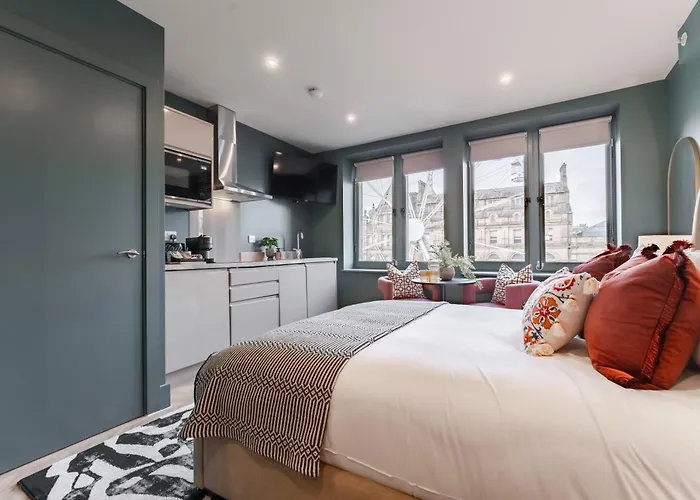 Luxury In The Heart Of Aparthotel