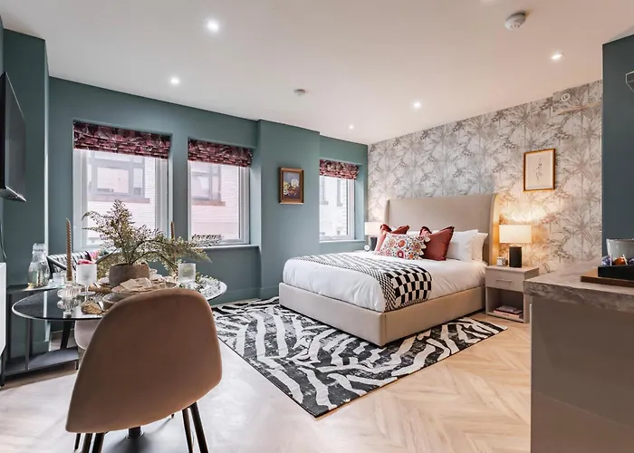 Aparthotel Luxury In The Heart Of 3*