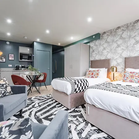 Luxury In The Heart Of Lägenhetshotell 3*