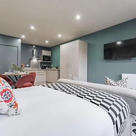 Luxury In The Heart Of Lägenhetshotell 3*