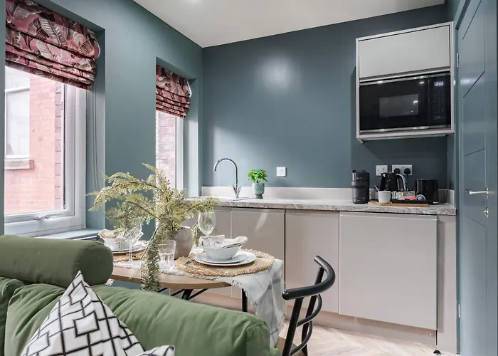 Апарт-готель Luxury In The Heart Of 3*