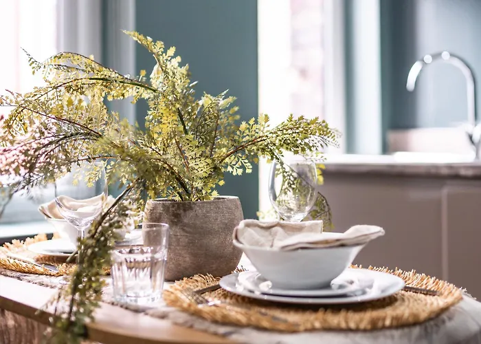 Luxury In The Heart Of Лідс