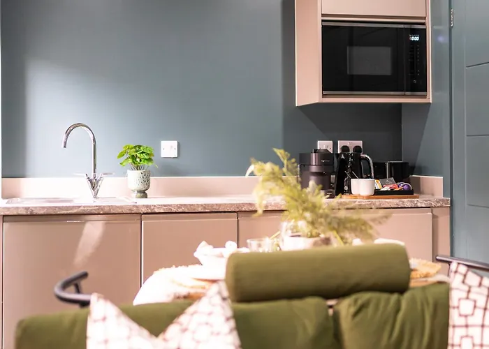 Апарт-готель Luxury In The Heart Of Лідс